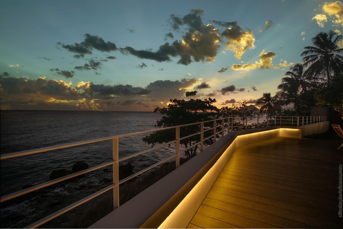 Villa luxe Martinique - Terrasse en fin de journée